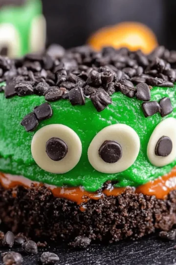Frankenstein Mini Cheesecakes